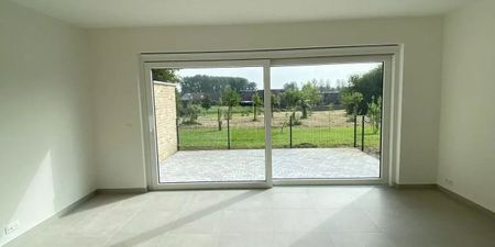 Woning te huur in Guigoven voor € 1.400 met 5 slaapkamers - Photo 2