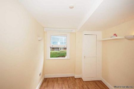 2 bedroom property to rent in London - Photo 4