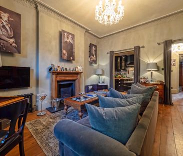 2 Bed Flat, Elsham Road, W14 - Photo 2