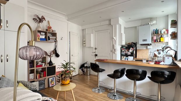 Appartement a louer Paris - Loyer €1 187/mois charges comprises ** - Photo 1