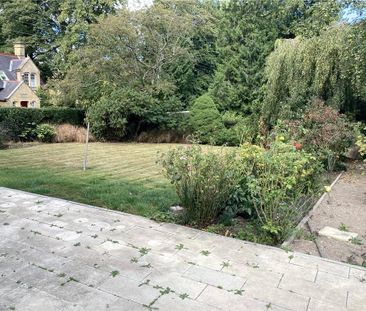 4 bedroom detached house to rent - Photo 6