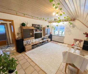 Gepflegte 3-Zimmer Dachgeschosswohnung fußläufig vom Elkenrother We... - Foto 2