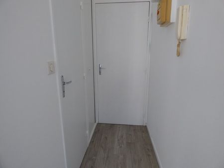 Location Appartement 1 pièce 15m² ST JEAN LE BLANC 45650 - Photo 4