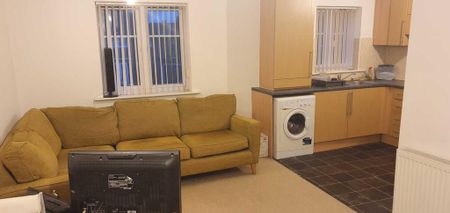 2 bedroom apartment to rent - Photo 5