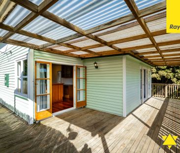 A Peaceful Retreat in the Heart of Huia - Photo 6