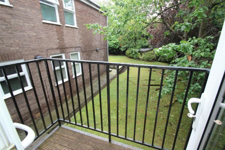 2 bedroom apartment to rent - Photo 3