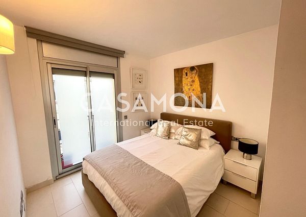 Amazing 1 Bedroom Penthouse with Views of Barcelona