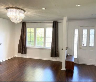 For Lease - 78 Tormore Drive Unit# Main Fl, Richmond Hill, Ontario - Photo 3