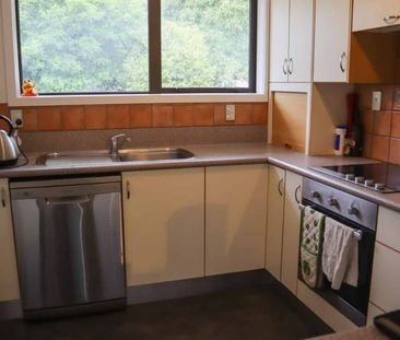 3 bedroom family home in Halswell! - Photo 3