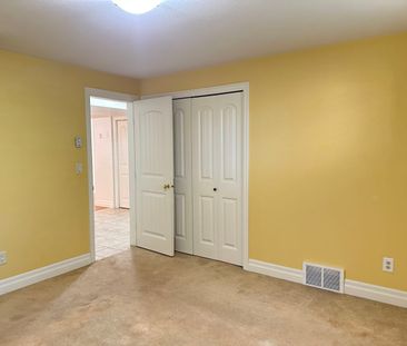 Cozy Suite in Central Abbotsford - Photo 2