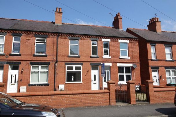 2 bedroom terraced house to rent - Photo 1