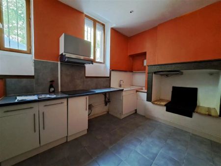 Location maison 4 pièces - 133.56m² à Bourg-saint-andéol (07700) - Photo 4