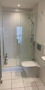 1 Bed Flat, Centenary Plaza, SO19 - Photo 3