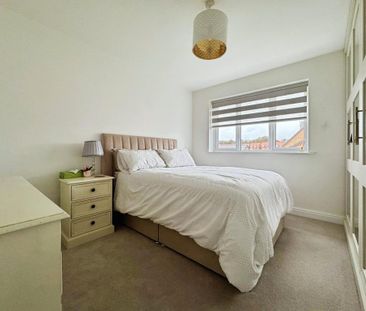 4 bedroom detached house to rent - Photo 6