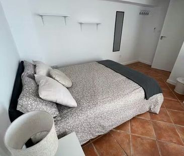 Carrer de la Mare de Déu de Montiel, Paterna, Valencian Community 4... - Photo 2