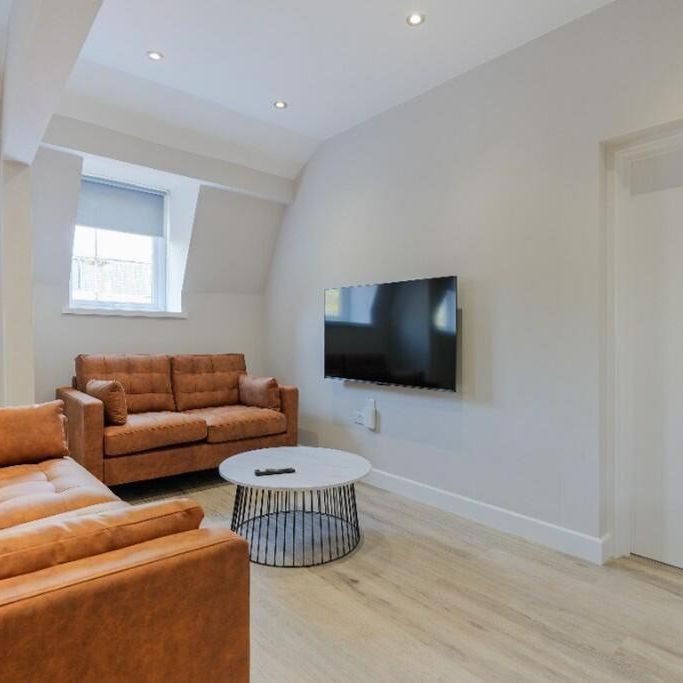 2 bedroom flat to rent - Photo 1