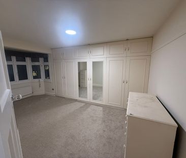 3 Bed Semi-Detached House, Raymead Avenue, CR7 - Photo 5