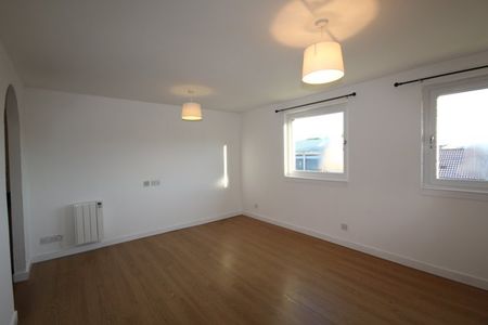 25C Manse Road, AB42 0LQ, Peterhead - Photo 3