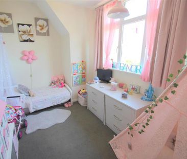 4 bedroom detached house to rent - Photo 6