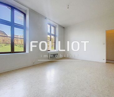 Appartement Caen 1 pièce(s) 38.15 m2 - Au pied du château - Photo 1