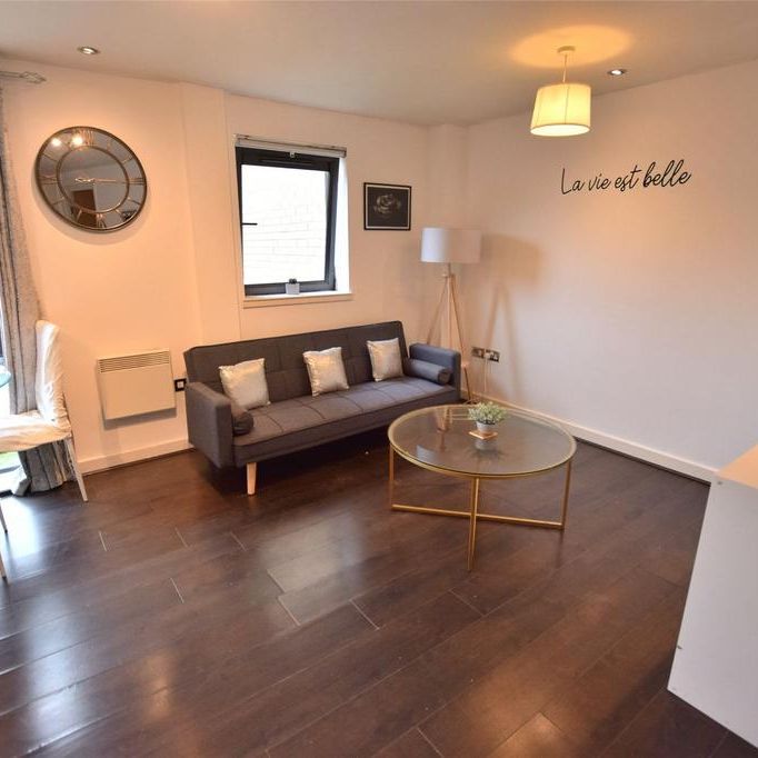 1 bedroom flat to rent - Photo 1