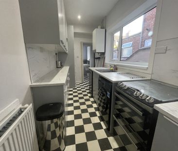 Bond Street, Stoke-on-Trent - Photo 6