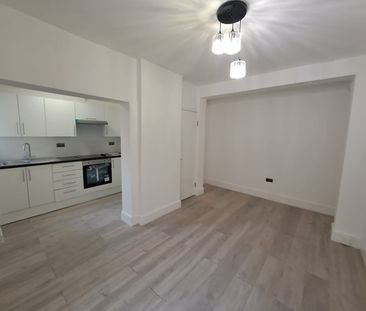 4 Bed Terraced House, Peabody Estate, N17 - Photo 6