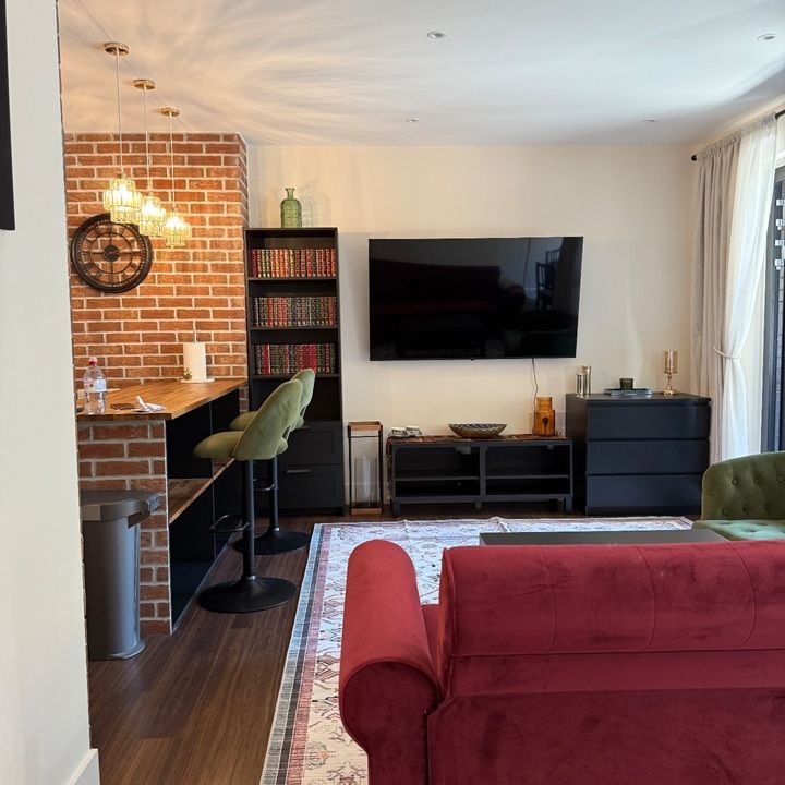 2 Bed Flat, Skylark Court, SW15 - Photo 1