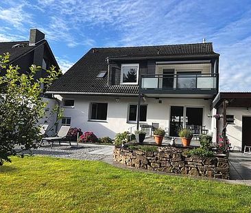 Ihr neues Zuhause zum Wohlfühlen - großzügige Dachgeschosswohnung i... - Foto 1