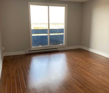 364 & 424 Princeton Drive, Manitoba, R8N 0A2, Thompson - Photo 5