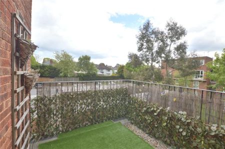 2 Bed Penthouse, Leeds, LS8 - Photo 5