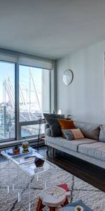 18th Floor | Fully Furnished 1 bedroom + 1 Bathroom + View Balcony - Photo 3