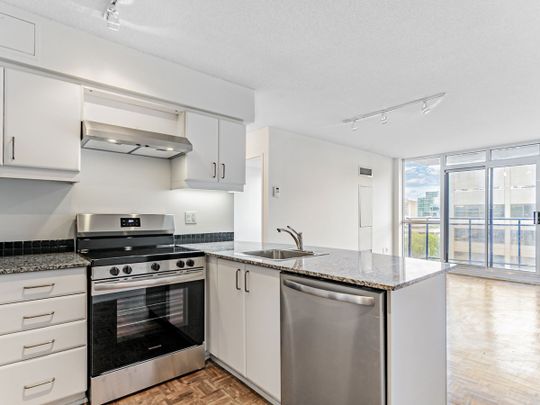 For Lease - 33 Sheppard Avenue Unit# 1111, Toronto, Ontario - Photo 1