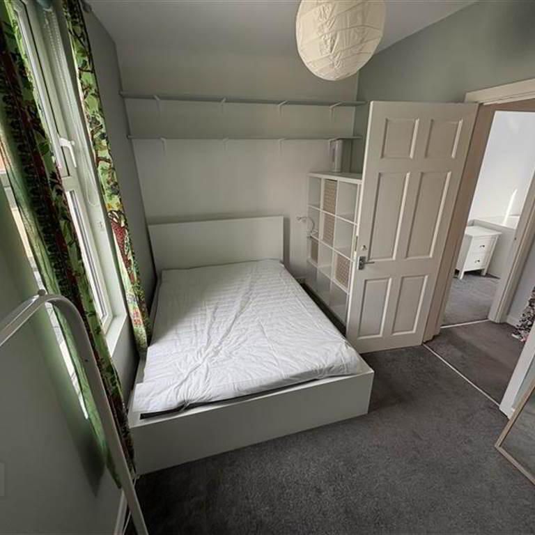 33 Laganvale Street, Stranmillis, Belfast, BT9 5FR - Photo 1