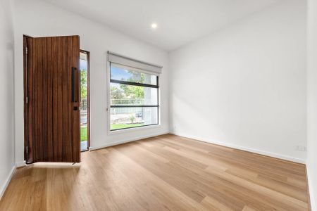 17 Norseman Avenue, Hillcrest. - Photo 2