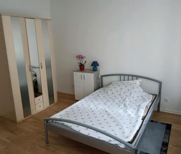 Ich biete 1 Zimmer in einer Wohngemeinschaft - Photo 1