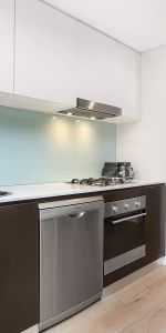 MGM MARTIN - ONE BEDROOM APARTMENT- FULLY FURNISHED (USE B2 ENTRANCE BEHIND THE BUS STOP, UNIT ON LEVEL 5) - Photo 3