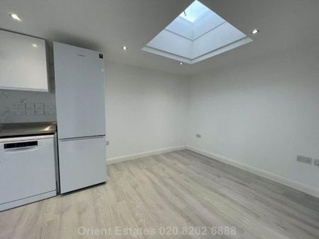 1 bedroom bungalow to rent - Photo 2