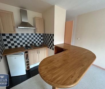 Location Appartement 1 pièce 25m² BOURGES 18000 - Photo 2