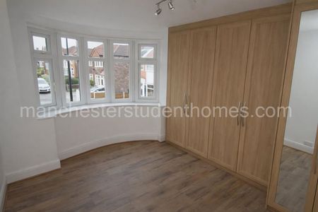 Bradwell Avenue, Manchester, M32 9RT - Photo 3