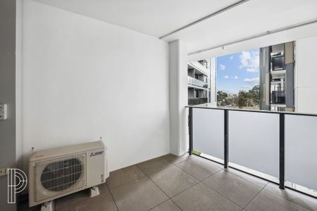 Brand New 2-Bedroom Apartment with Rooftop Pool and Stunning Views in Gungahlin! - Photo 2