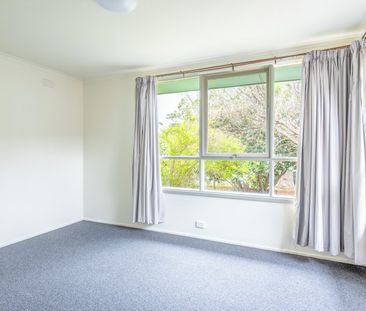 Tidy 3 Bedroom Home in Frankston! - Photo 2