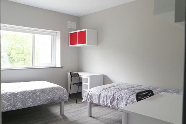 The Rise, Dublin - Photo 1