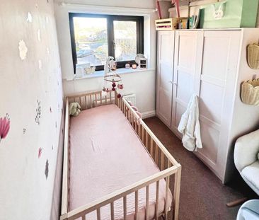 3 bedroom terraced house to rent - Photo 5