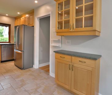 98 Av. Charles, Pointe-Claire, QC H9R - Photo 6