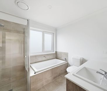 Brand new family home! - Photo 6