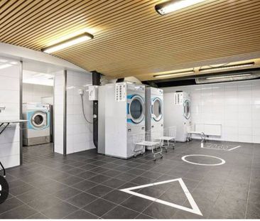 Helsingörsgatan, Kista - Photo 3