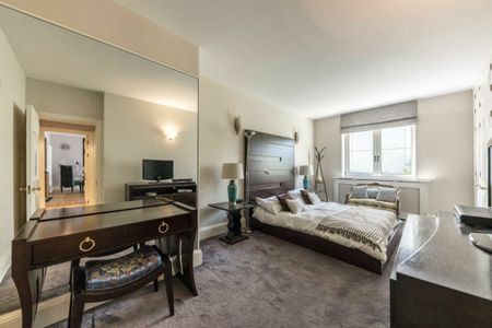 King's Quay, Chelsea Harbour, SW10 - Photo 3