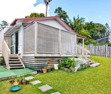 Easy-Care Living in a 2 Bedroom Standalone Home - Photo 4