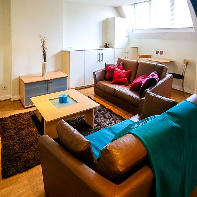 23 CLIFF ROAD - DESIGN HOUSE Leeds - LS6 2ET - Photo 1